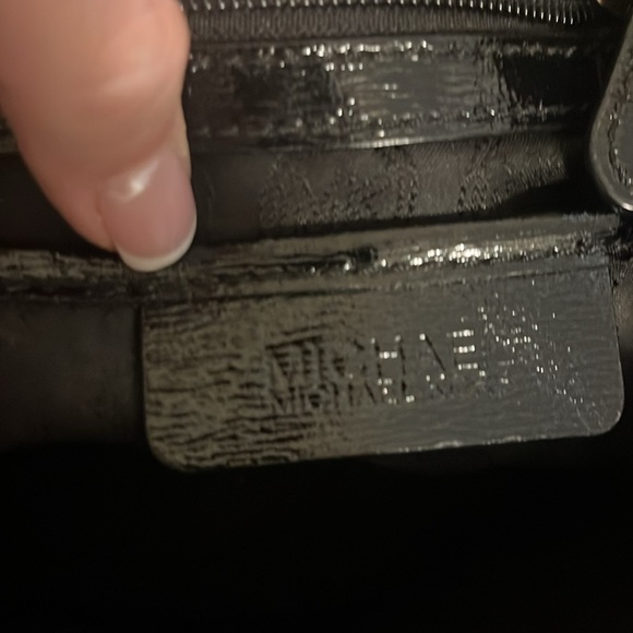 M. Kors purse and wallet EUC - Picture 8 of 8